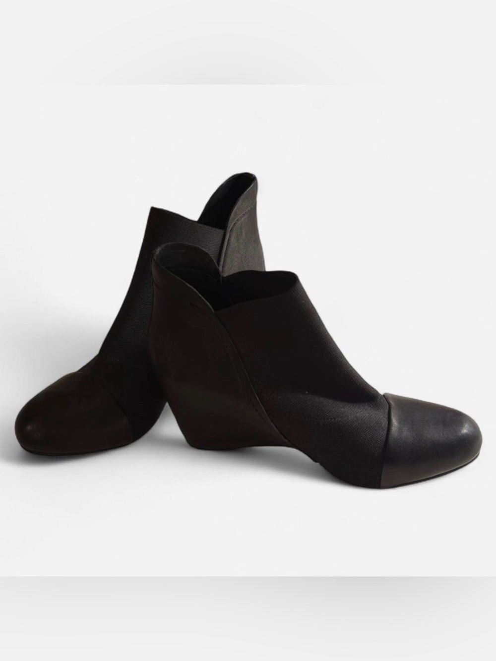 Gentle Souls by Kenneth Cole Black Leather Elastic Bootie with 2” Wedge Heel